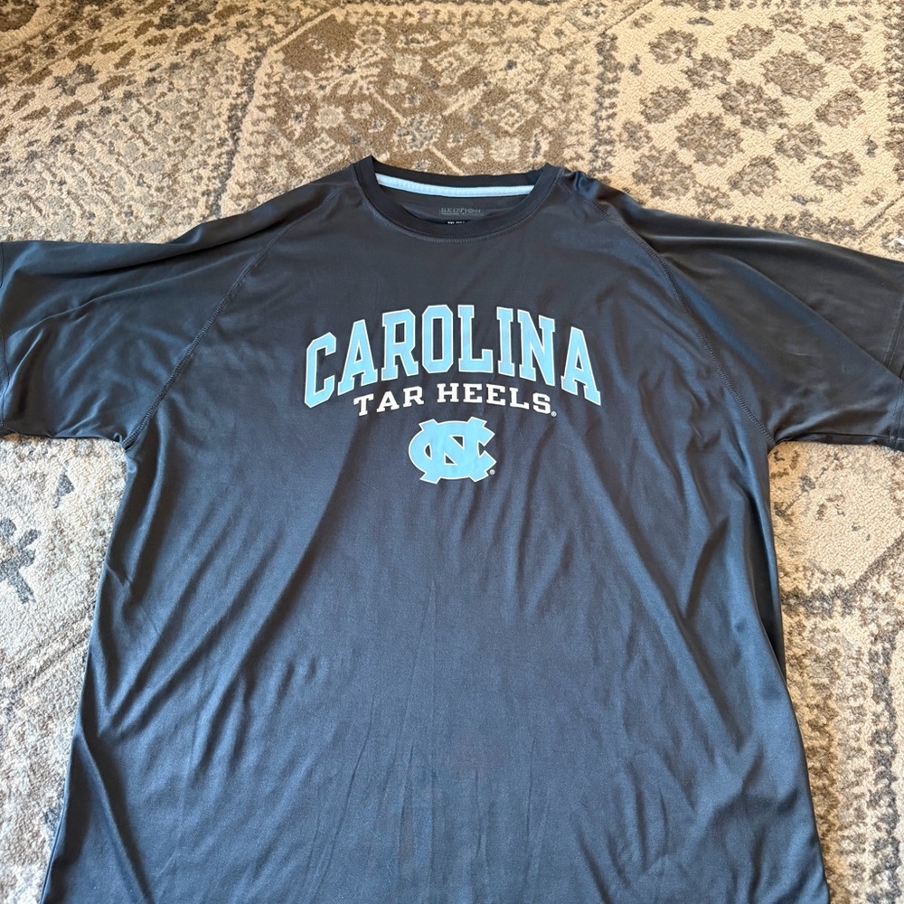 Carolina Tar Heels Men's Shirt